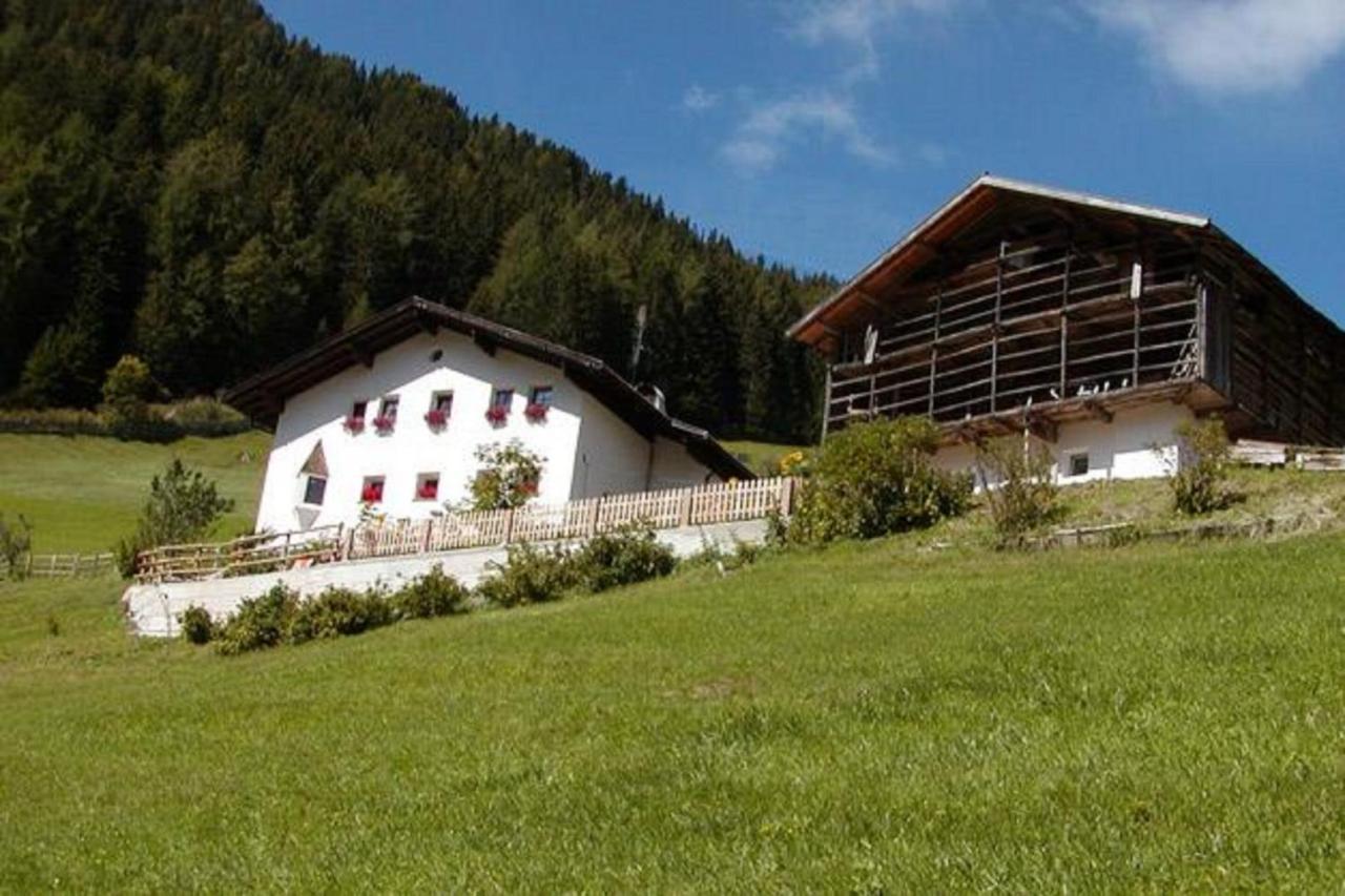 Agriturismo Apartments Tuene Ortisei Kültér fotó
