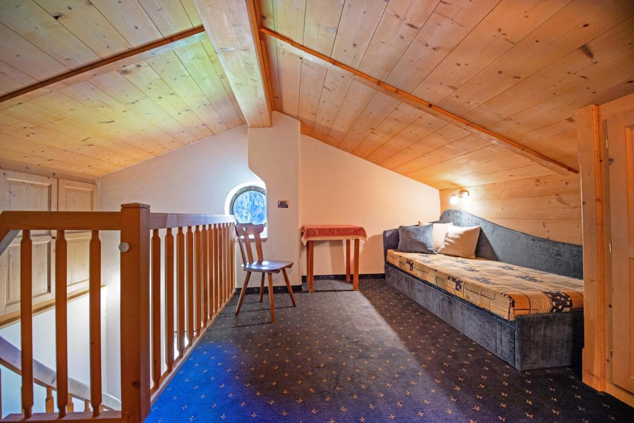 Agriturismo Apartments Tuene Ortisei Kültér fotó