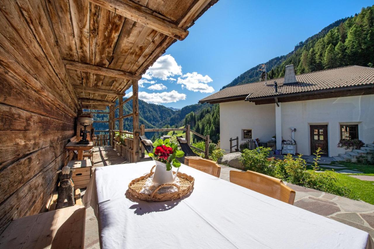 Agriturismo Apartments Tuene Ortisei Kültér fotó