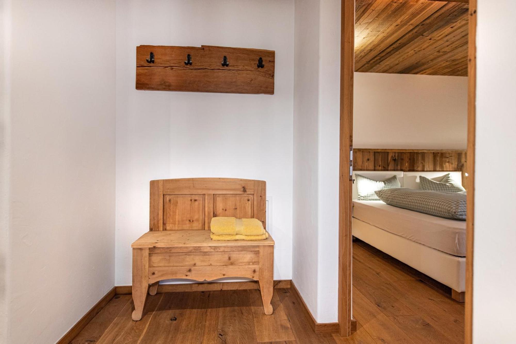Agriturismo Apartments Tuene Ortisei Kültér fotó
